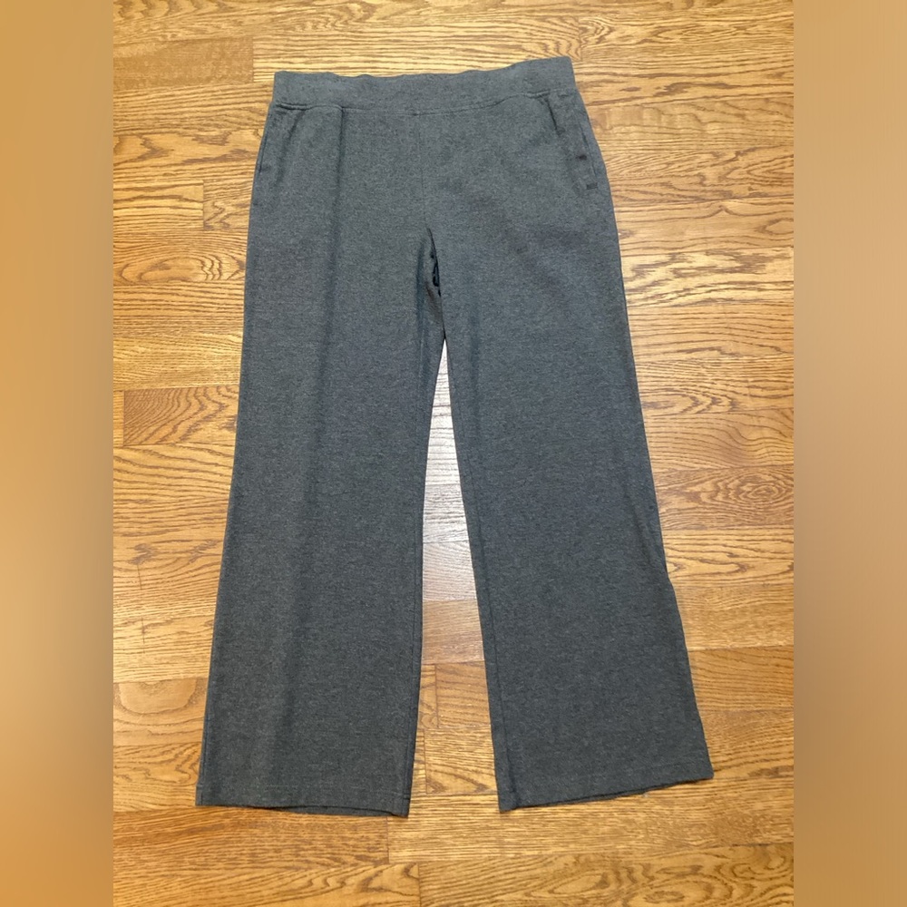 Lauren Ralph Lauren Y2K Knit Pull on pants. Charcoal gray. Size Large